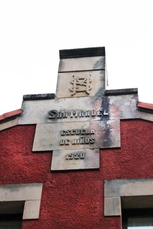 וילאביצ'יוסה Escuelas De Fuentes מראה חיצוני תמונה